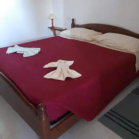 Agriturismo I 13 Pini Di Putzu Anna Maria * Giba