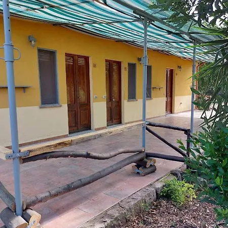 Agriturismo I 13 Pini Di Putzu Anna Maria Farm stay